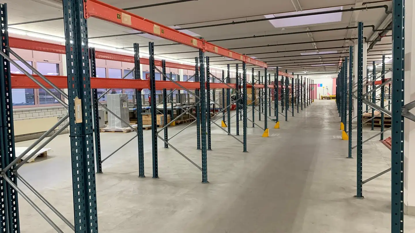 Spazio di archiviazione in affitto - Rudolf-Maag-Strasse 5, 8157 Dielsdorf - Foto 4