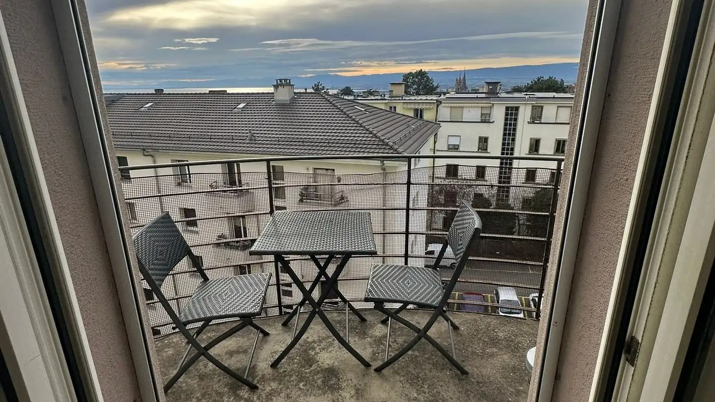 Appartement à louer - Avenue De La Dôle, 1005 Lausanne