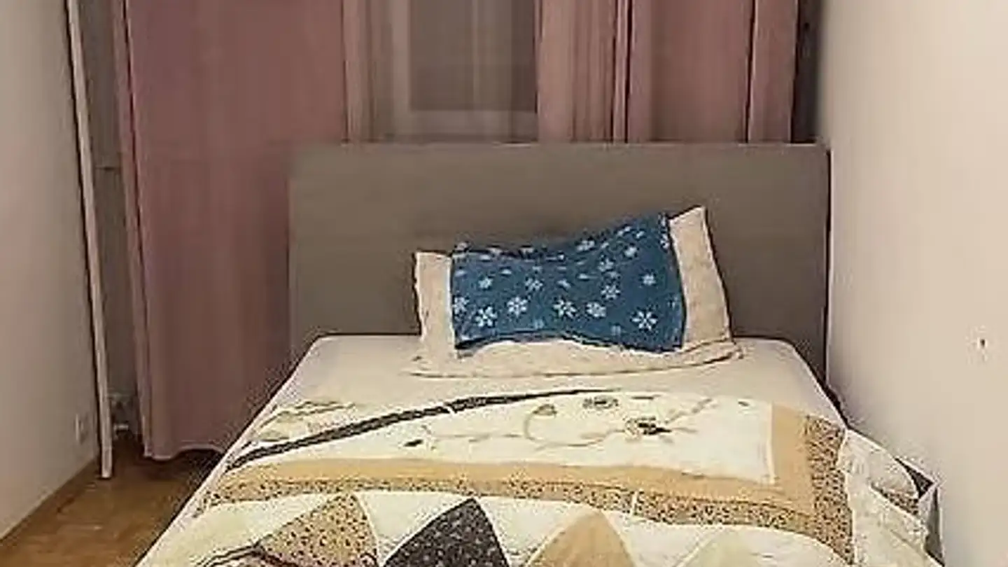 Single room for rent - 1212 Grand-Lancy