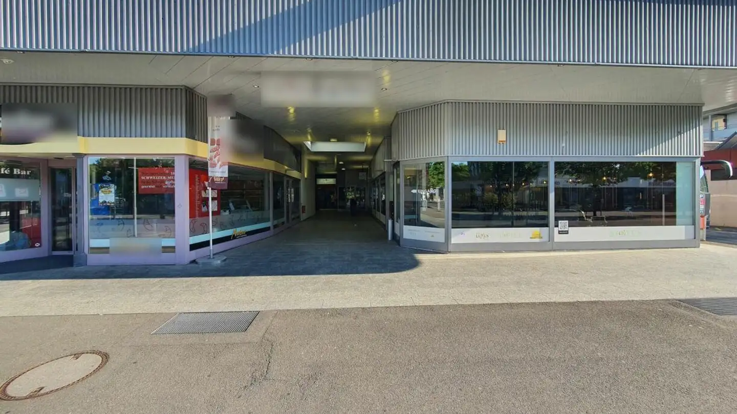 Commercial for sale - 6210 Sursee - Photo 2