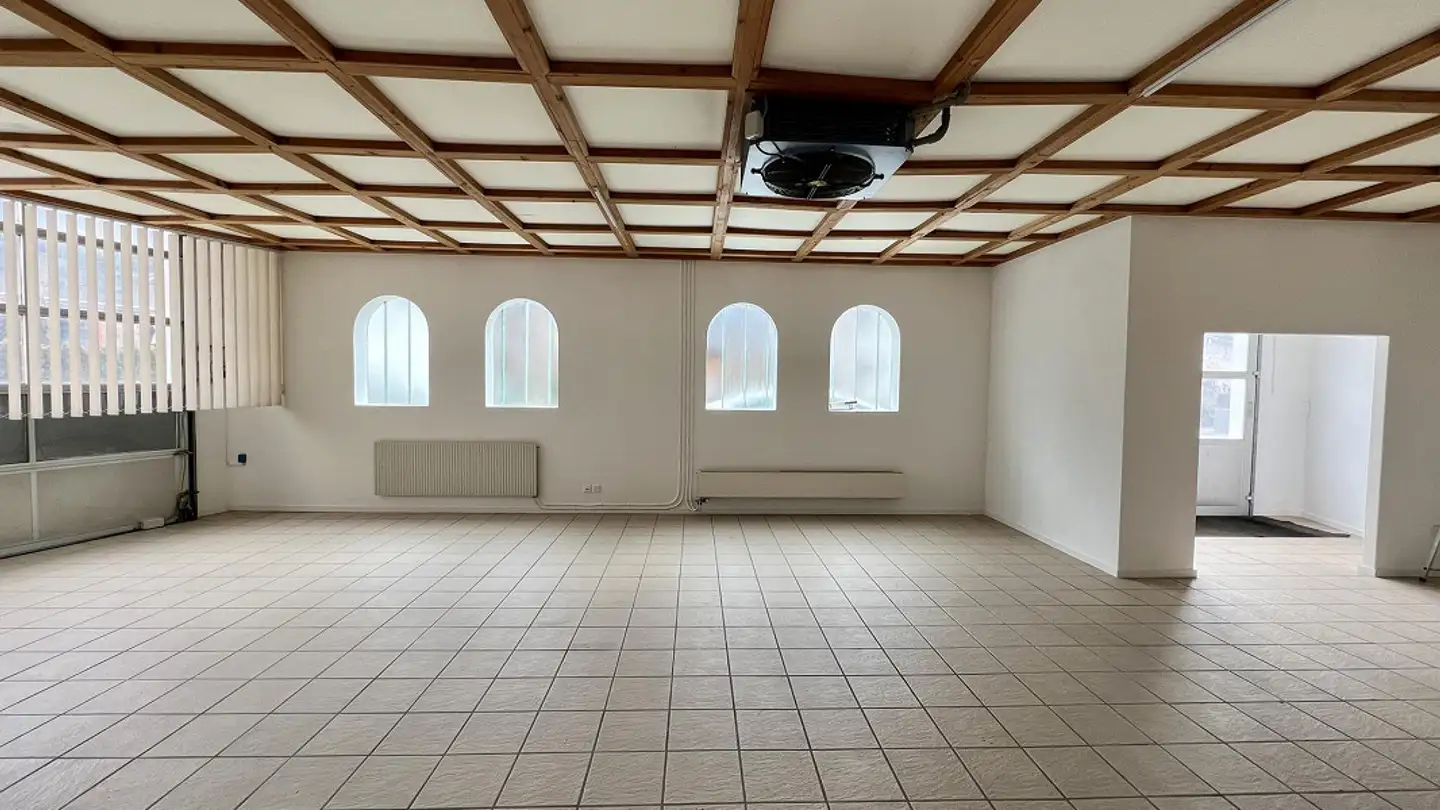 Commercial à louer - Caschnés, 7013 Domat/Ems - Photo 3