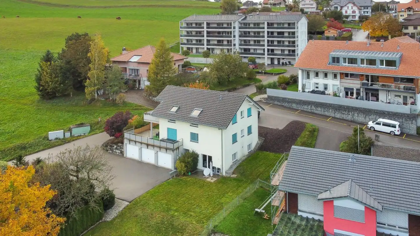 Mixed-use building for sale - 1678 Siviriez - Photo 2