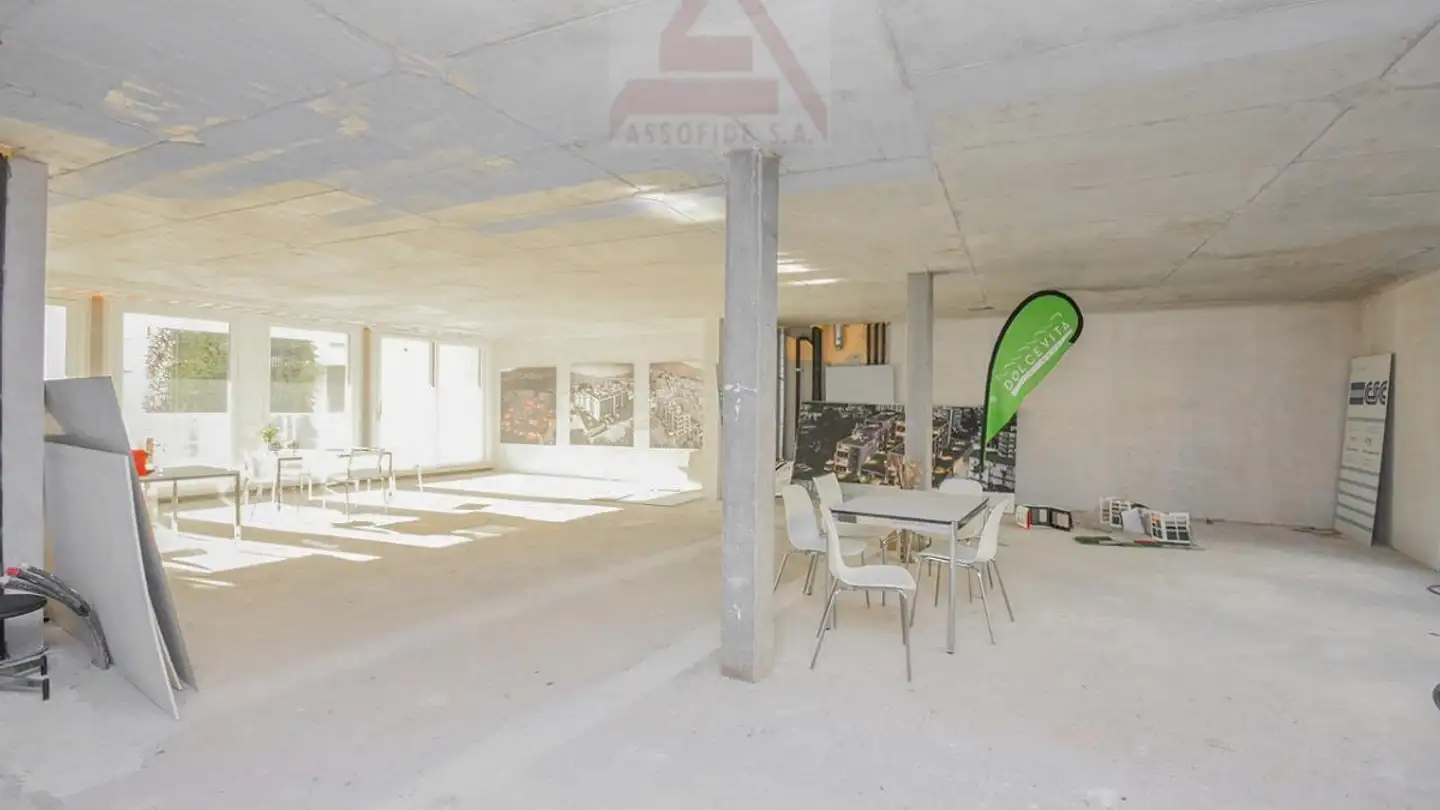 Office space for sale - 6600 Muralto - Photo 2