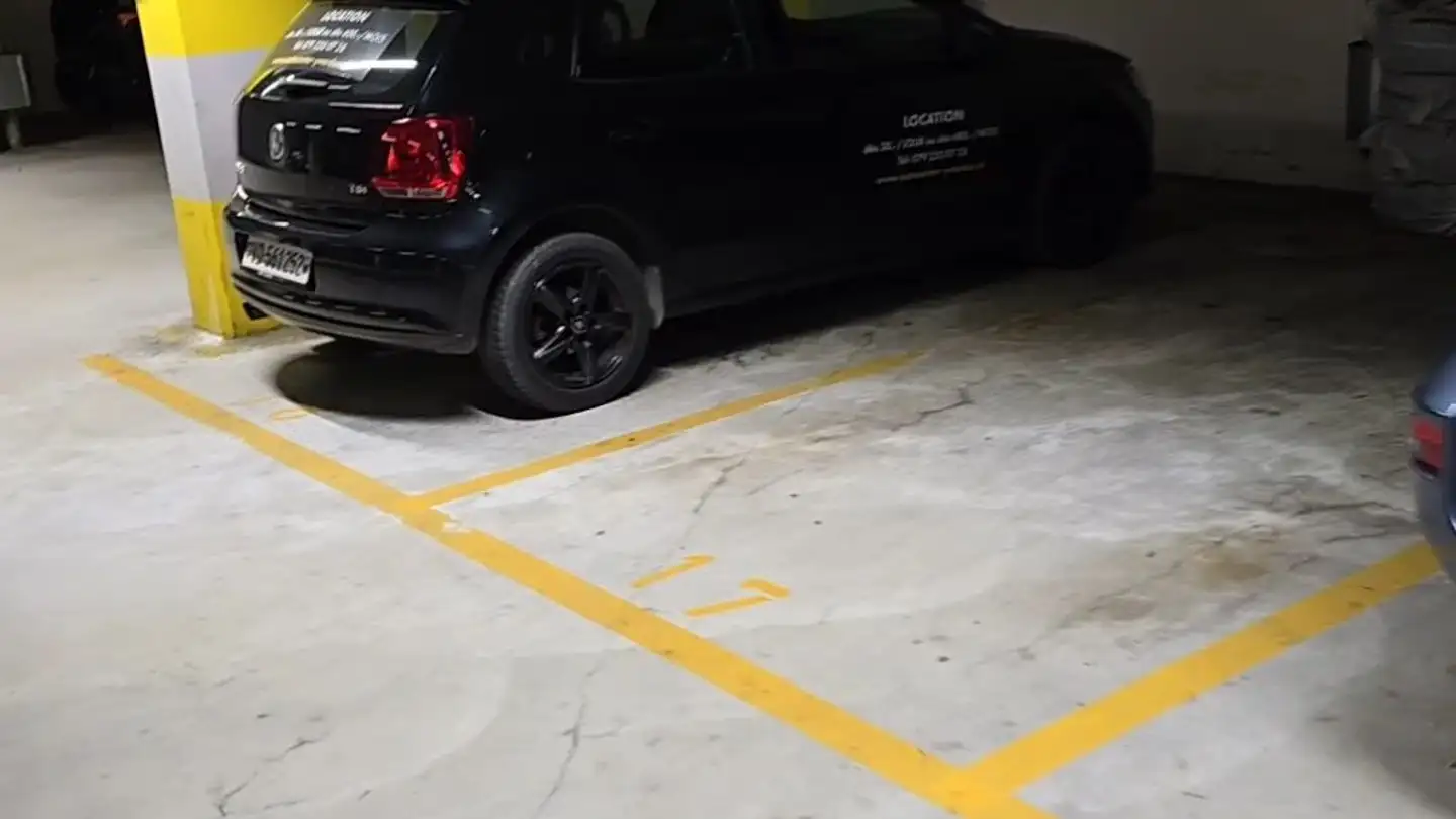 Parcheggio esterno in affitto - Place Chauderon, 1003 Lausanne
