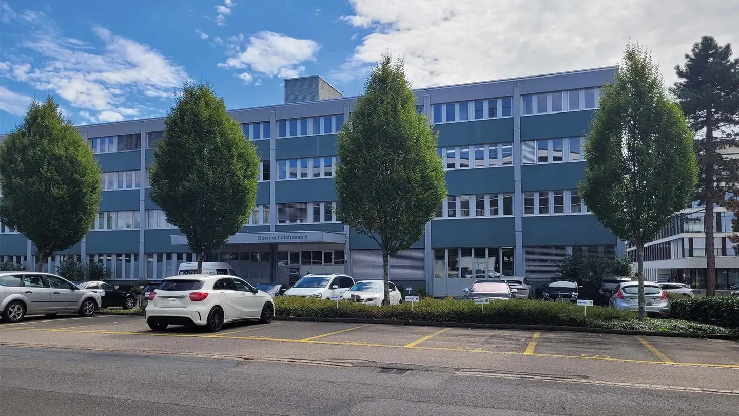 Commercial for rent - Oberneuhofstrasse 8, 6340 Baar