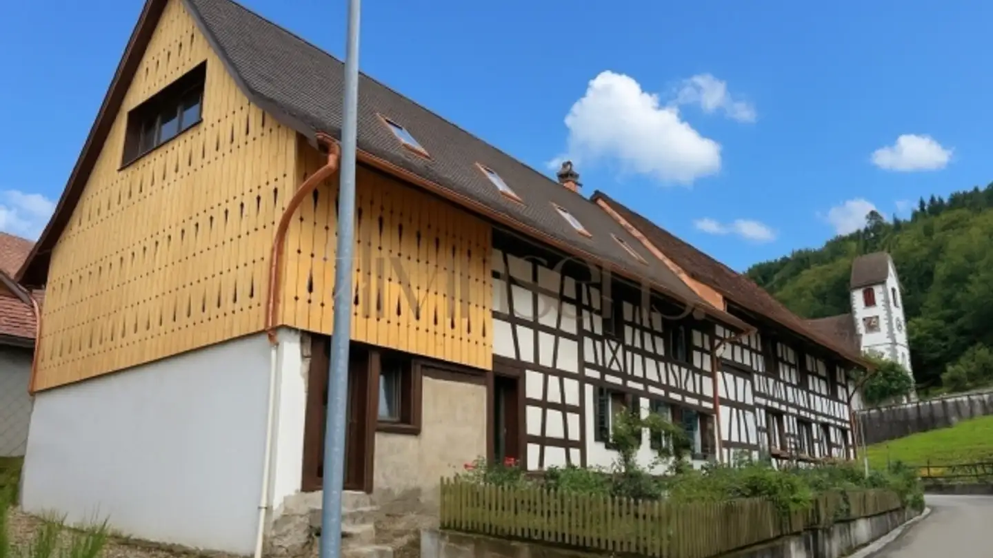 Residential building for sale - 8553 Hüttlingen