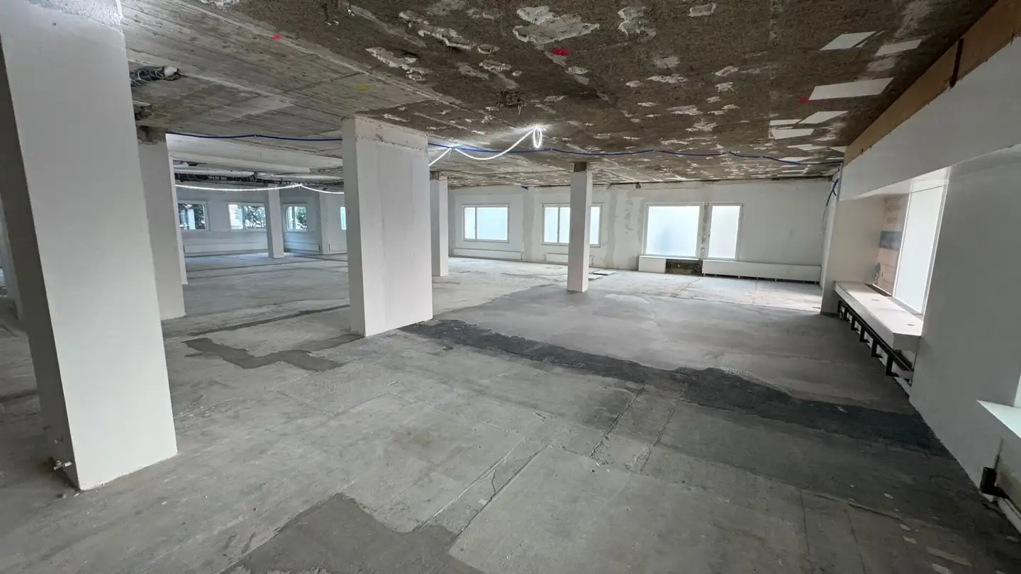Office space for rent - Zürcherstrasse 110, 8102 Oberengstringen - Photo 4