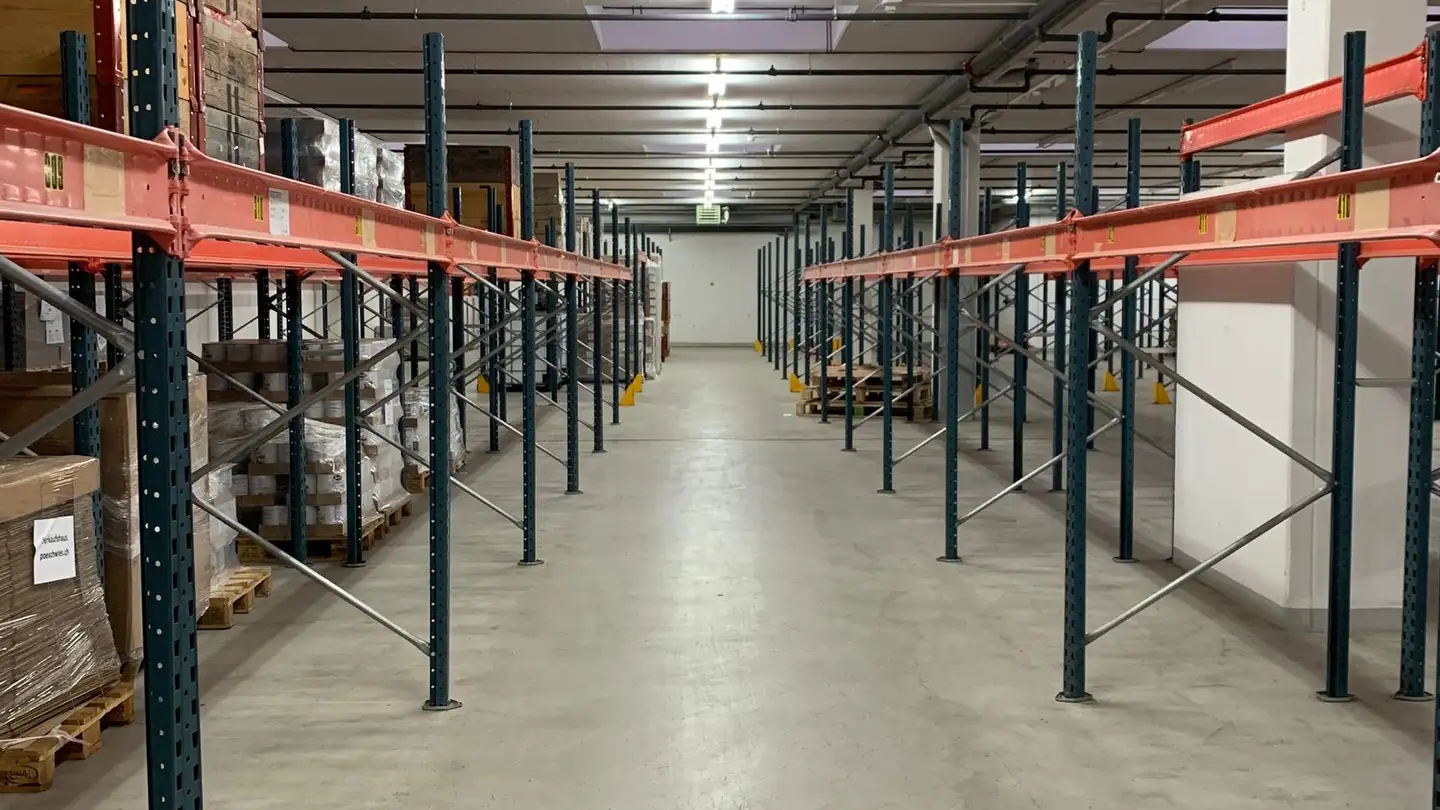 Spazio di archiviazione in affitto - Rudolf-Maag-Strasse 5, 8157 Dielsdorf - Foto 2