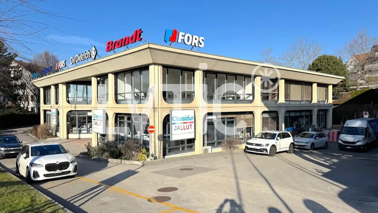 Commercial à louer - 1023 Crissier