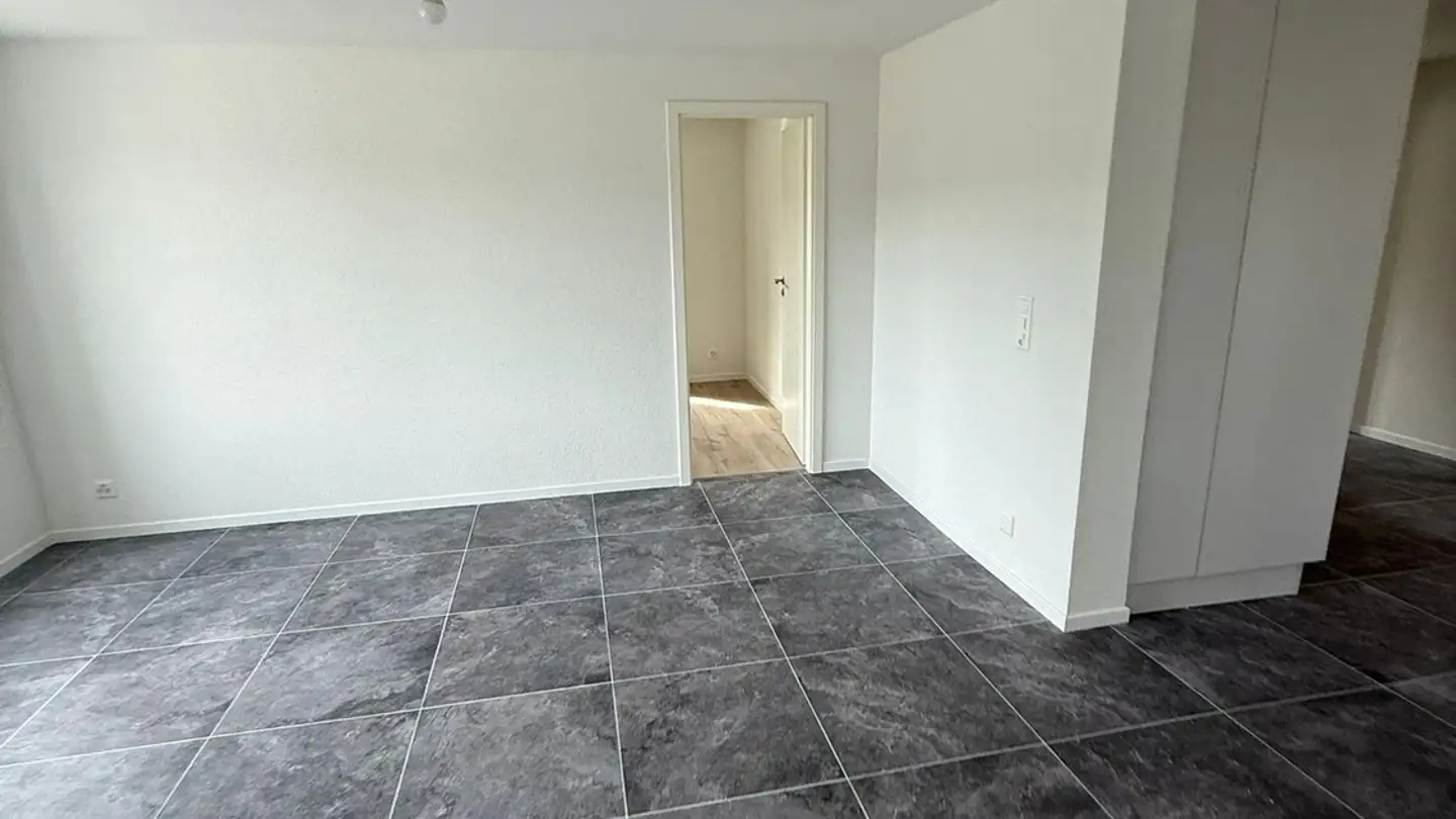 Wohnung mieten - Les Bolles-Du-Temple 11, 2117 La Côte-aux-Fées - Foto 3