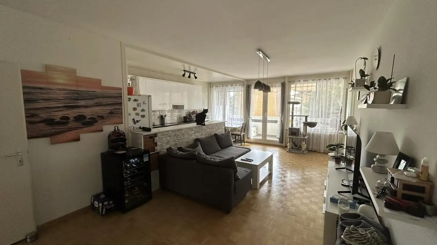 Appartement à louer - 1237 Avully