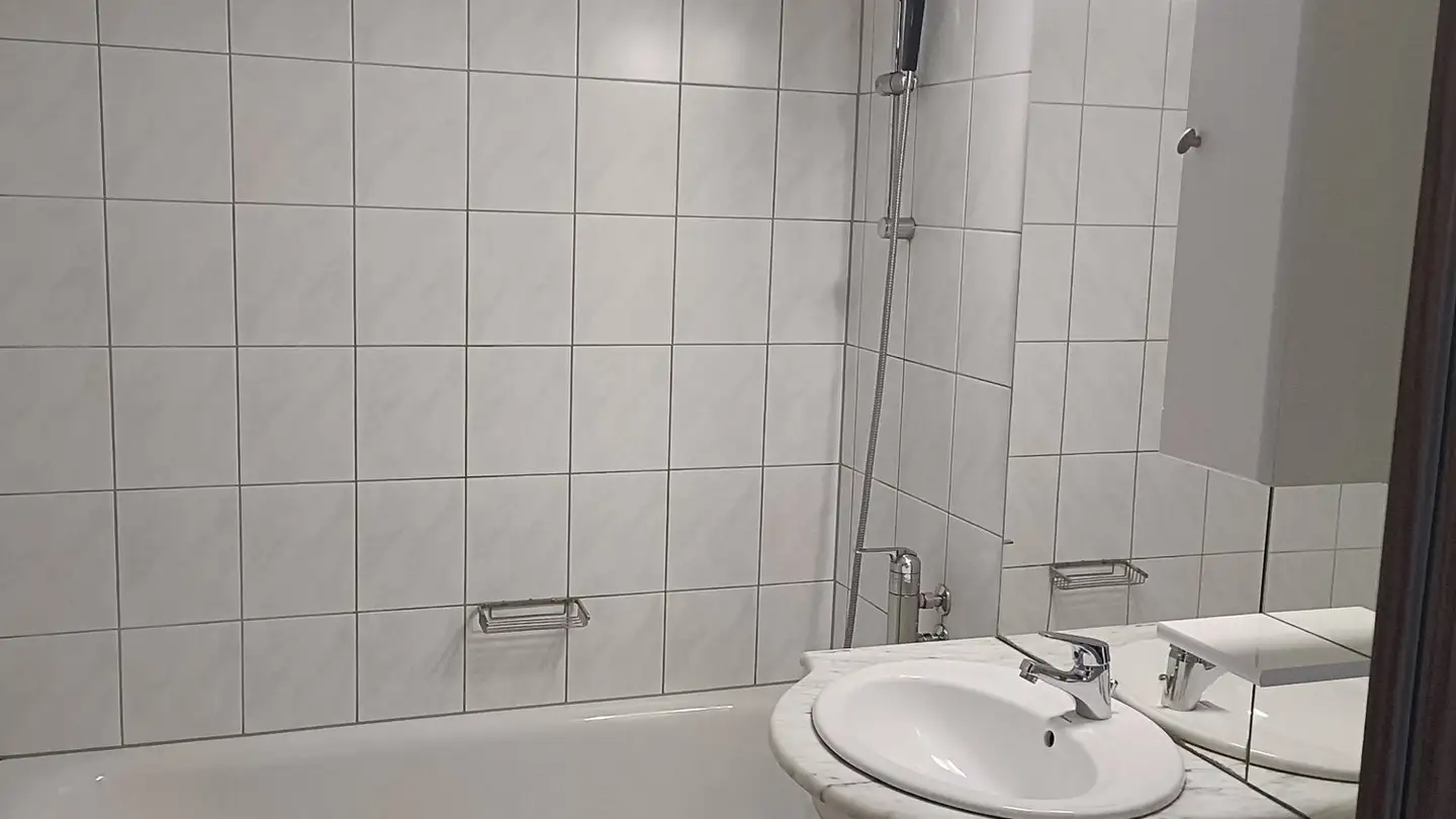 Wohnung mieten - Solothurnstrasse 96a, 2543 Lengnau BE - Foto 2