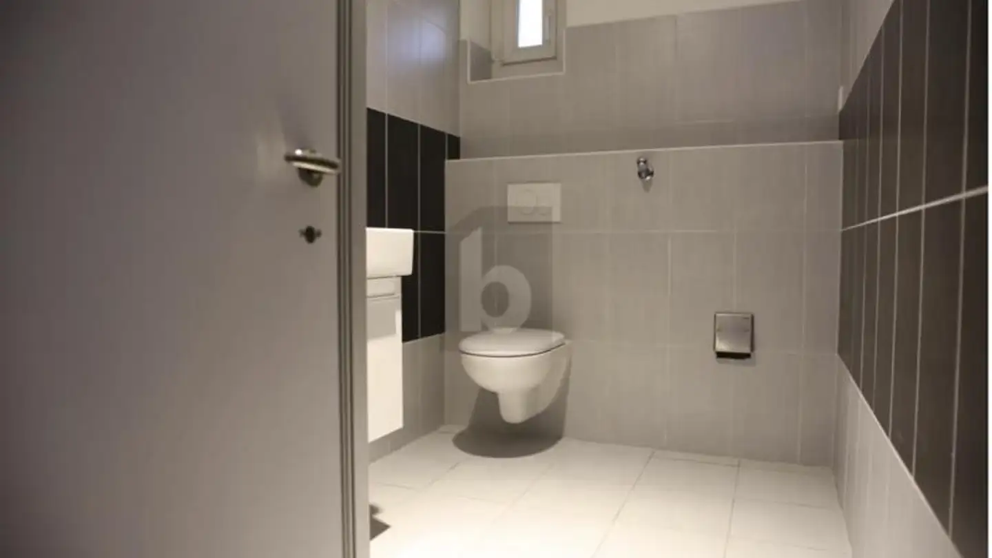 Wohnung mieten - 2720 Tramelan - Foto 2