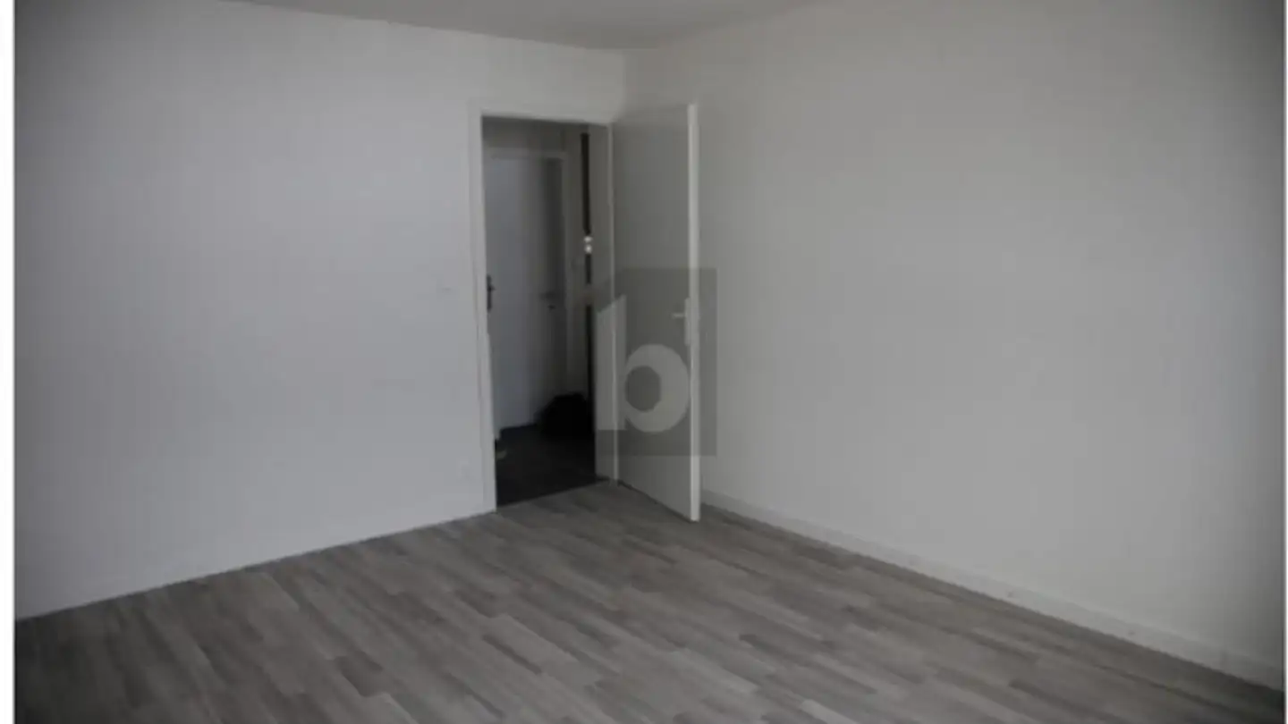 Wohnung mieten - 2720 Tramelan - Foto 3