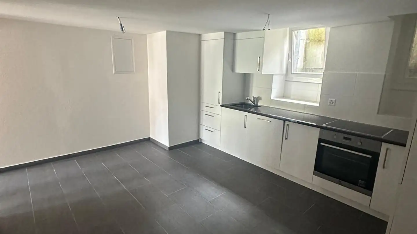 Apartment for rent - Freibergstrasse 2, 8762 Schwanden GL - Photo 2