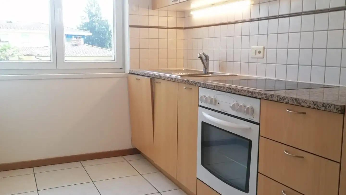Apartment for rent - Via Chiossetti 1, 6987 Caslano - Photo 4