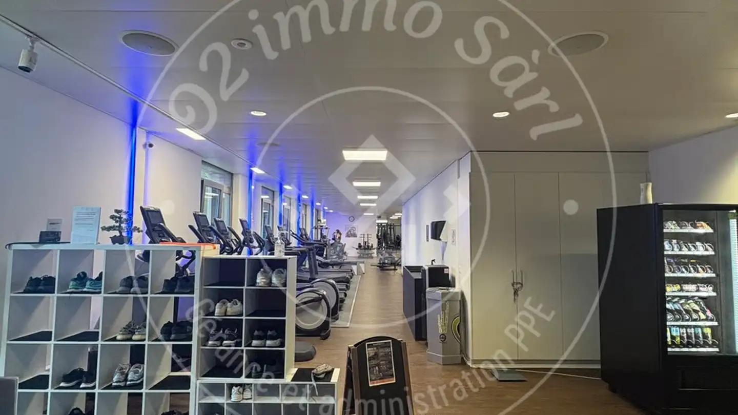 Commercial à louer - Rue Des Comtes 5, 1680 Romont FR - Photo 3