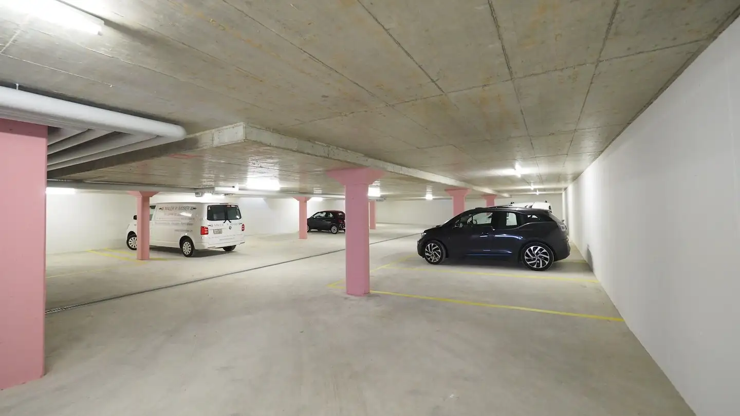 Tiefgaragenstellplatz mieten - Langweidstrasse 4, 8624 Grüt (Gossau ZH)
