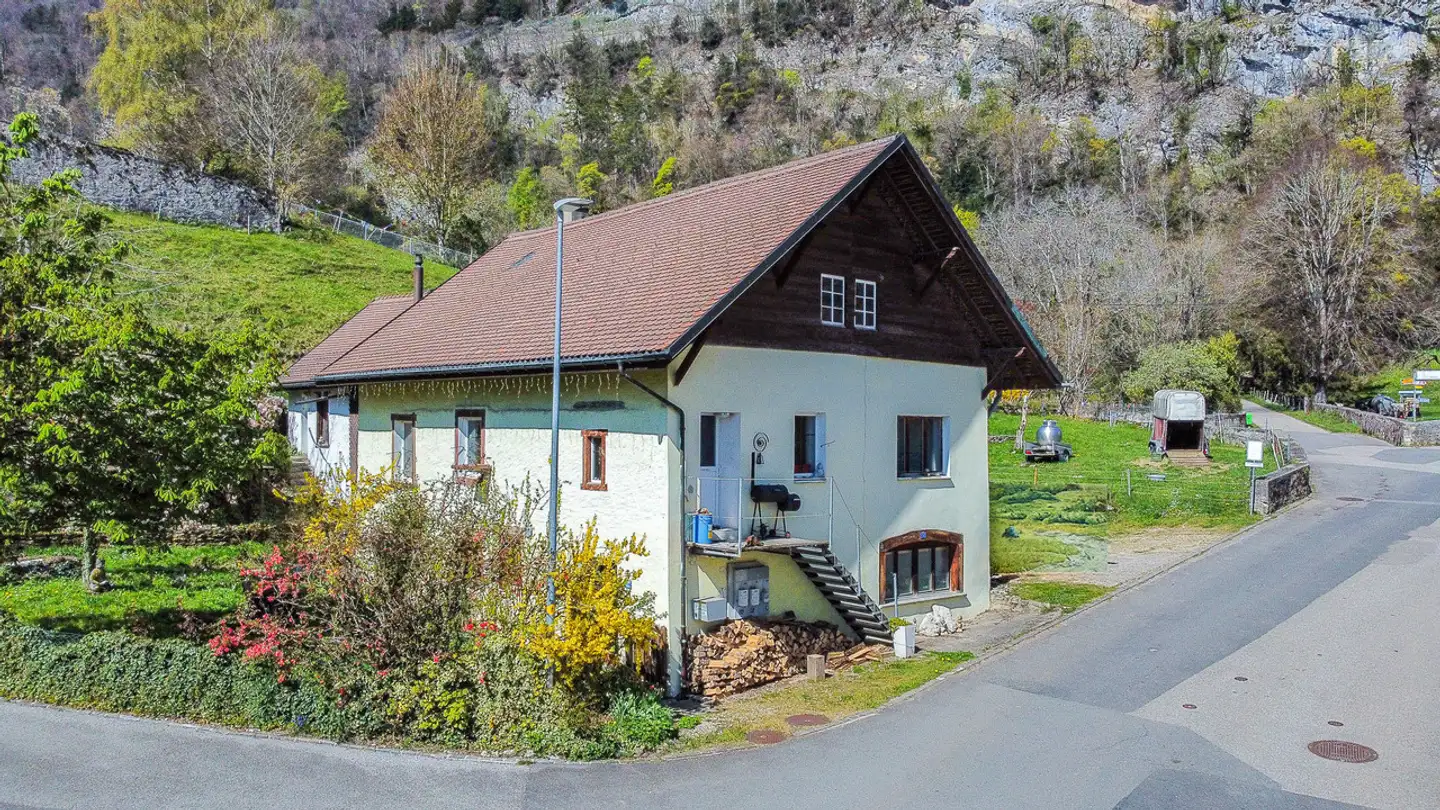 Casa singola in vendita - Rue Du Temple 17, 1446 Baulmes - Photo 2