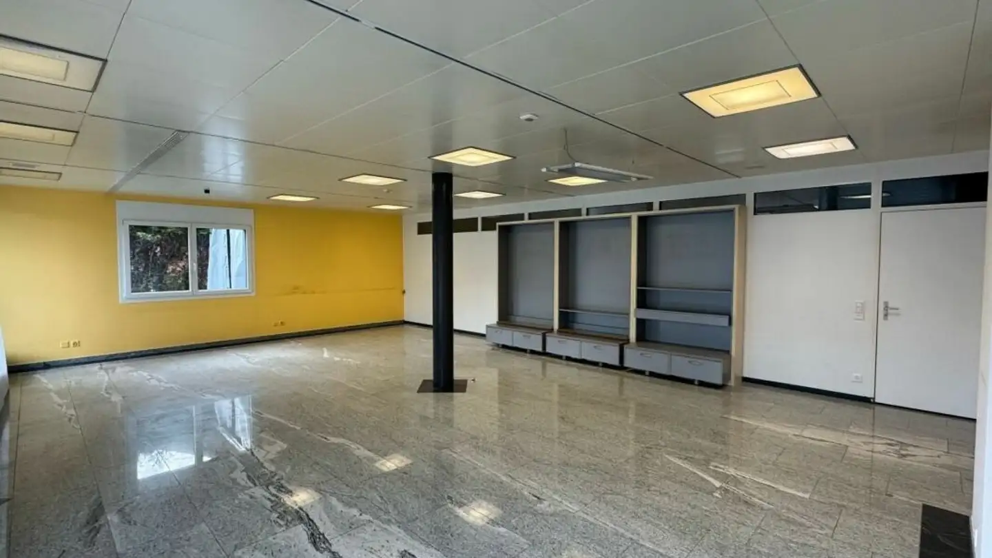 Advertising space for rent - Aarauerstrasse 7, 5040 Schöftland - Photo 3