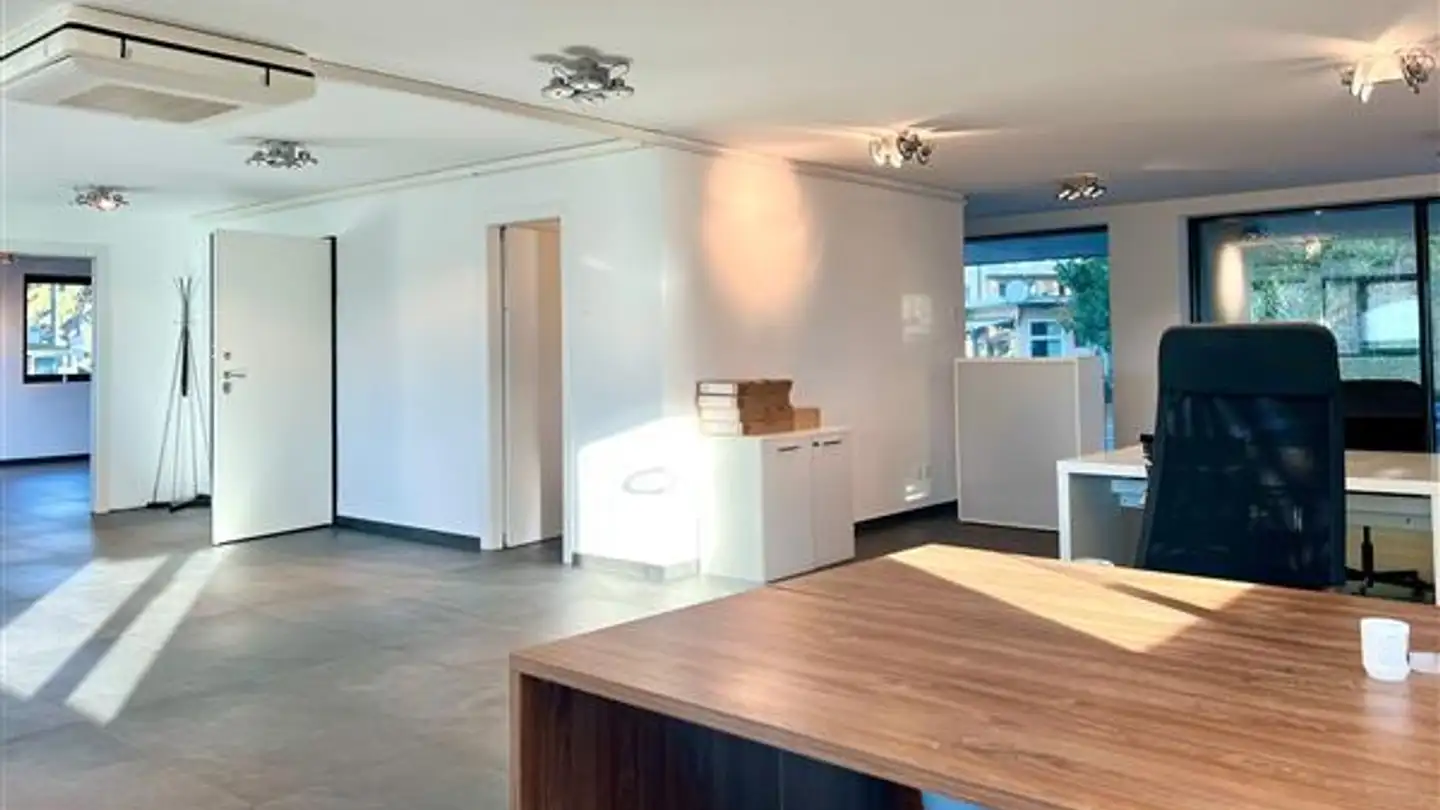Office space for sale - Via Massagno, 6900 Lugano
