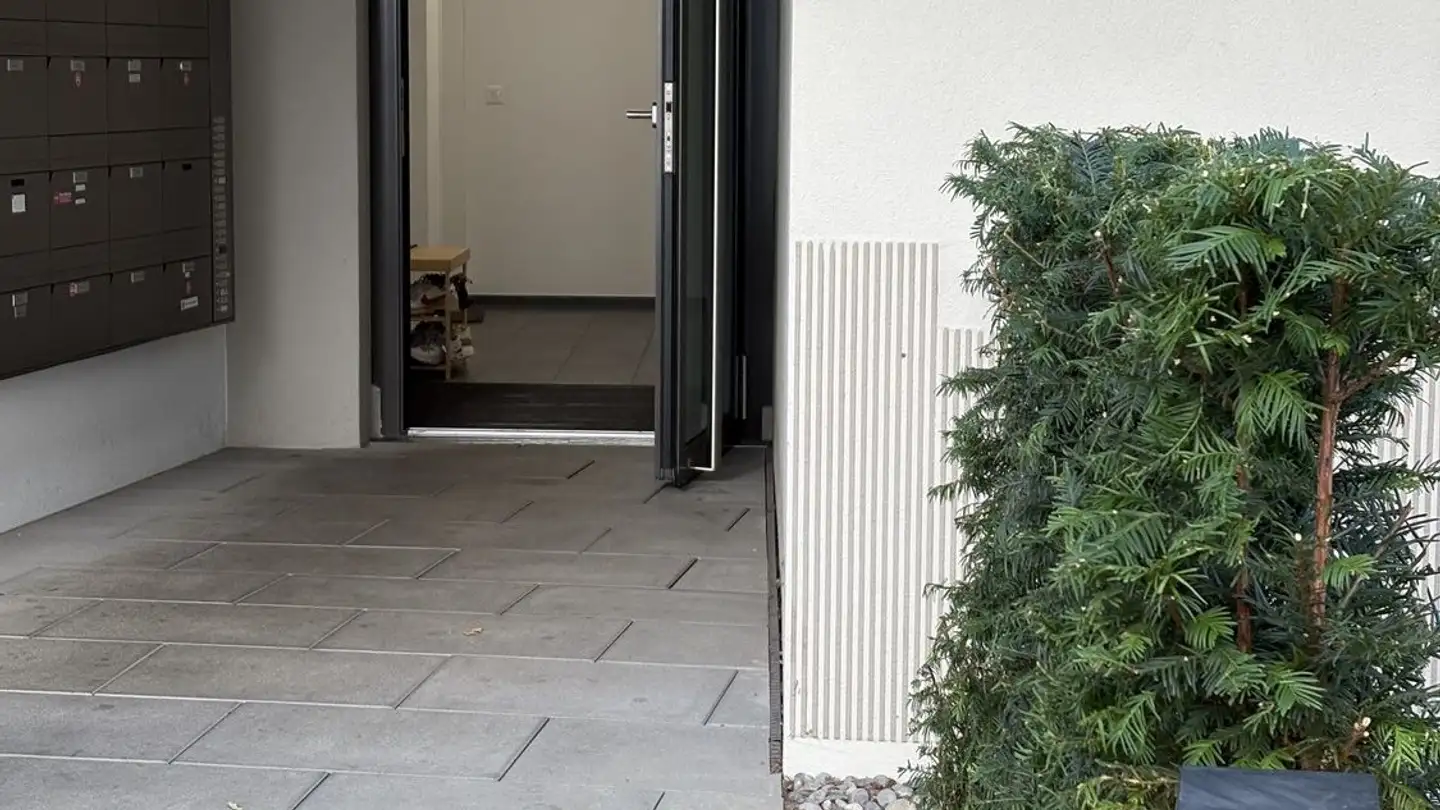 Wohnung mieten - Wehntalerstrasse 571, 8046 Zürich - Foto 2