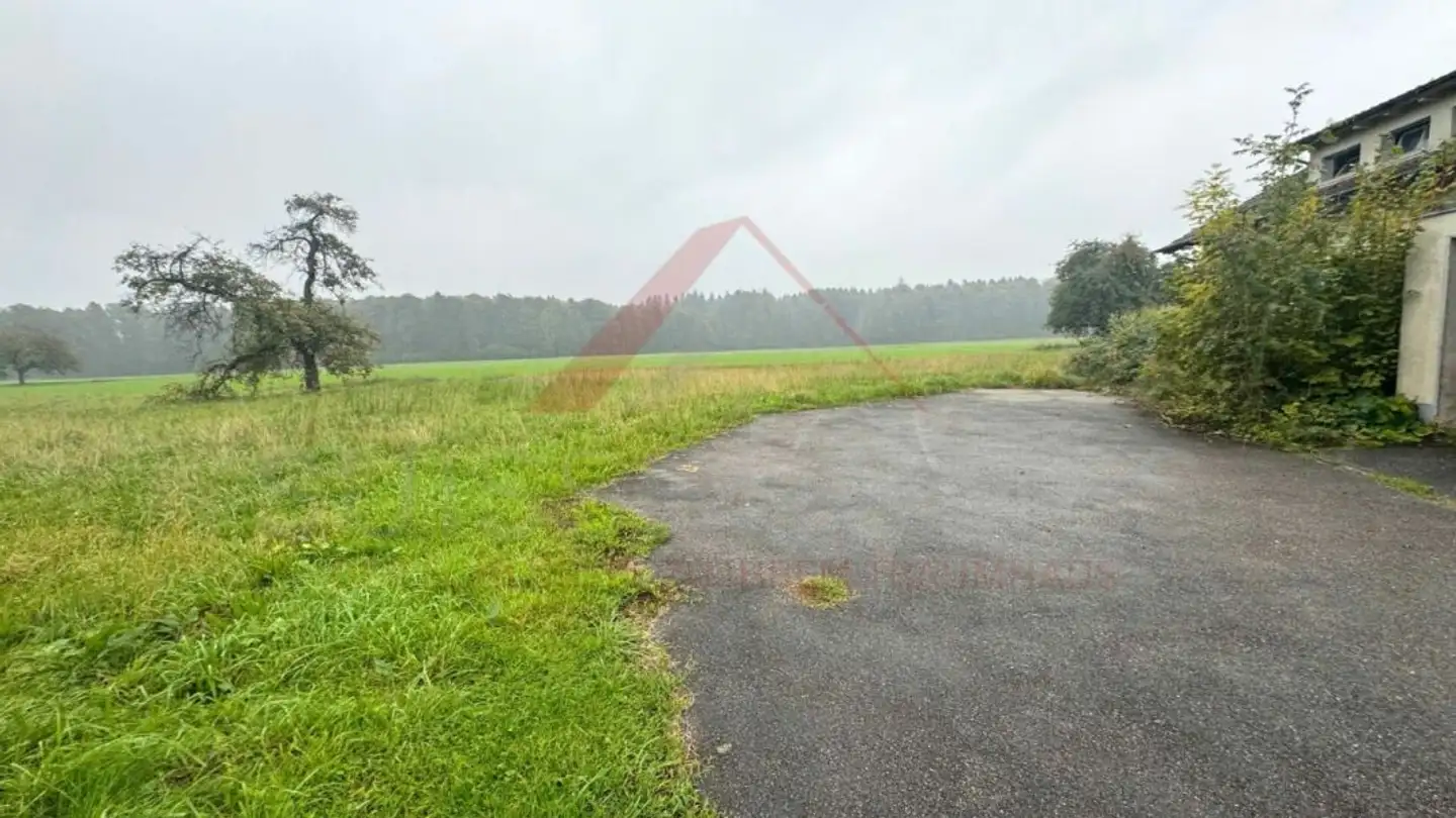 Constructible plot for sale - 3376 Graben