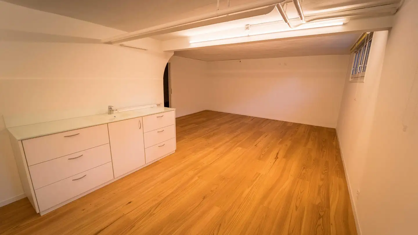 Commercial à louer - Falkensteinstrasse 58, 9000 St. Gallen