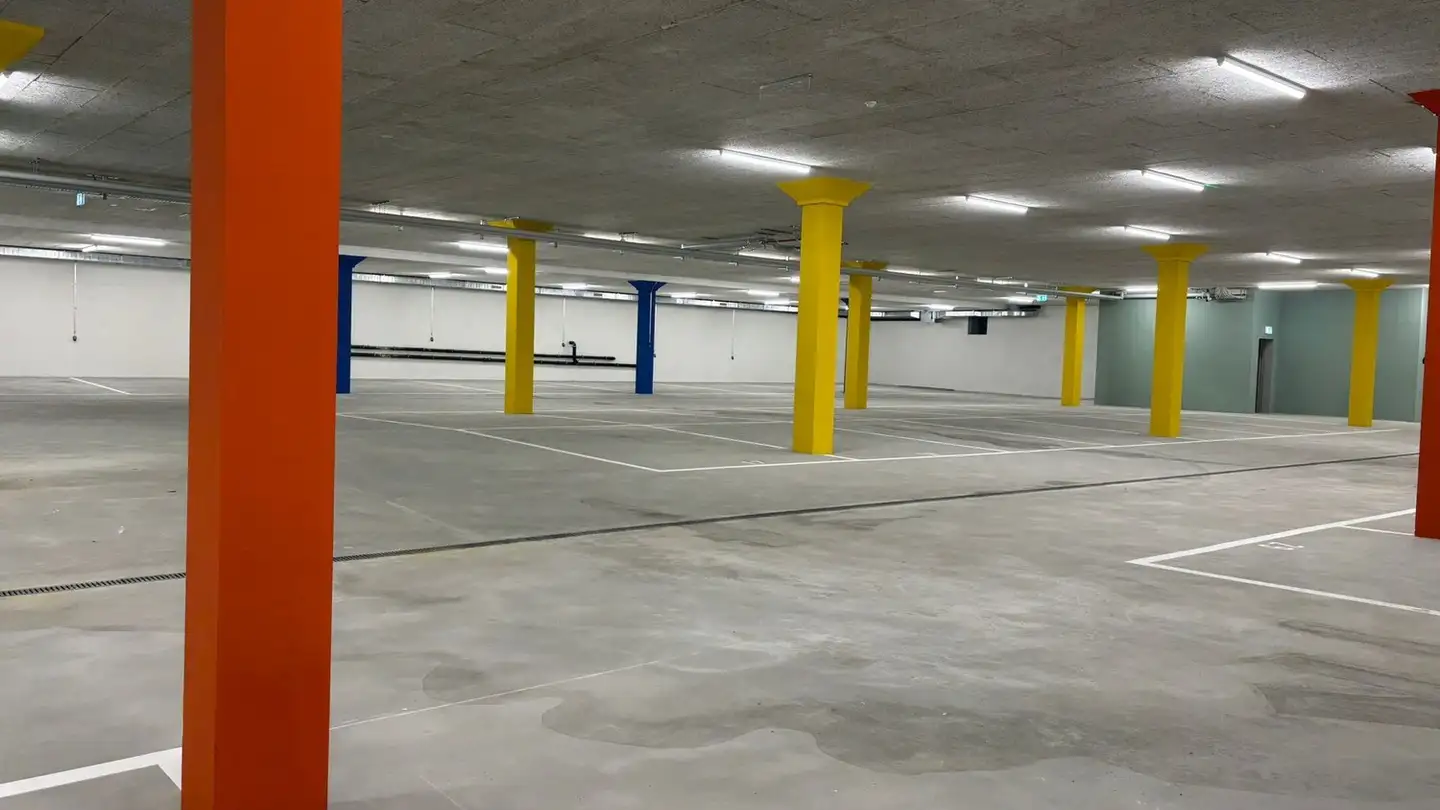 Outdoor parking space for rent - Bleikenacker 2, 9214 Kradolf - Photo 2