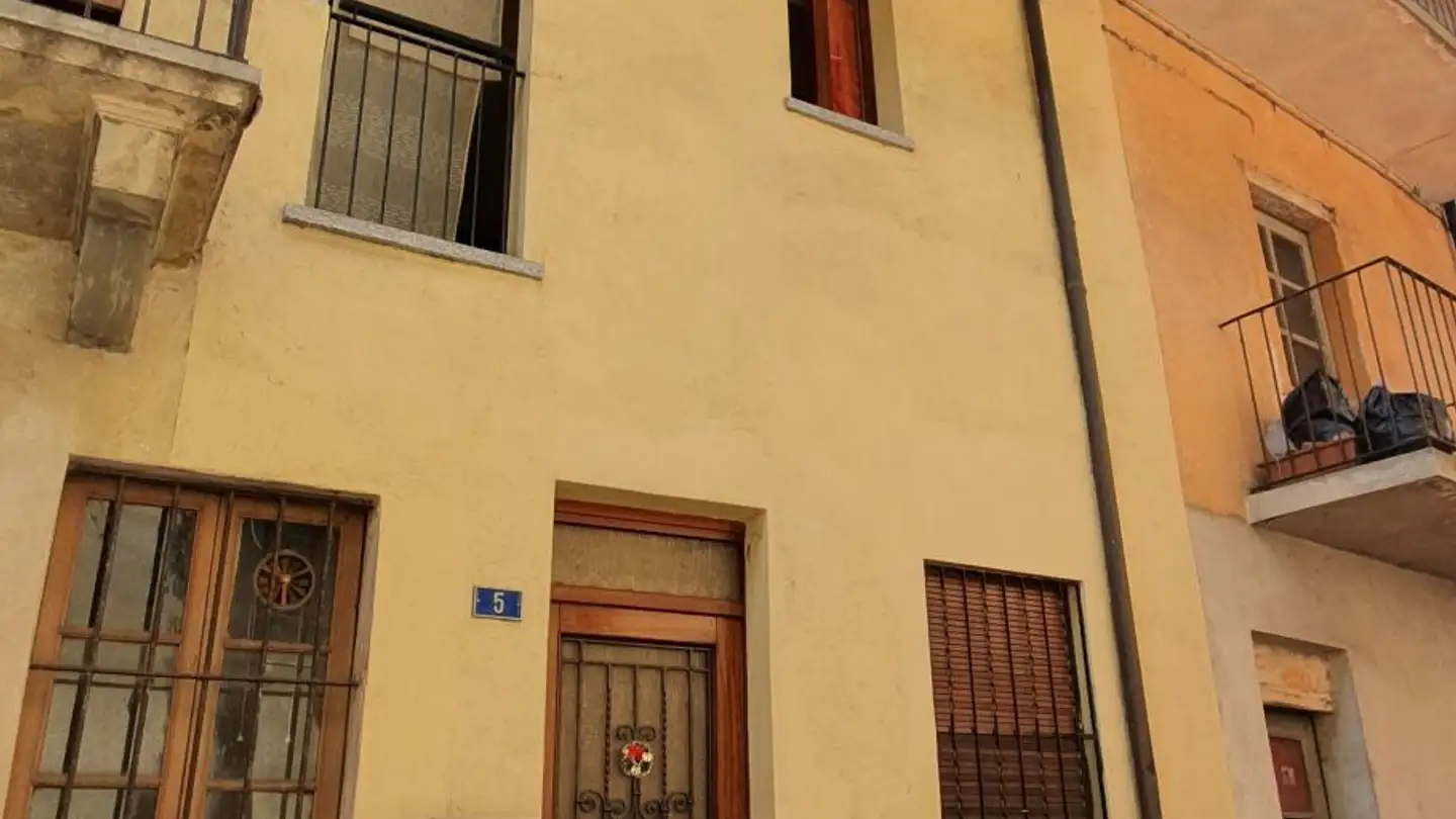Single house for sale - Vicolo Pessina 5, 6988 Ponte Tresa
