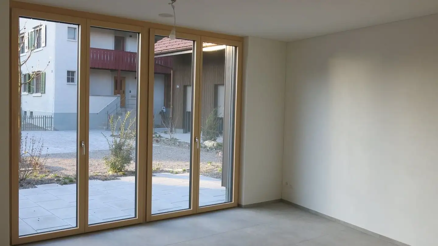 Wohnung mieten - Zürichstrasse 52, 8606 Nänikon - Foto 3