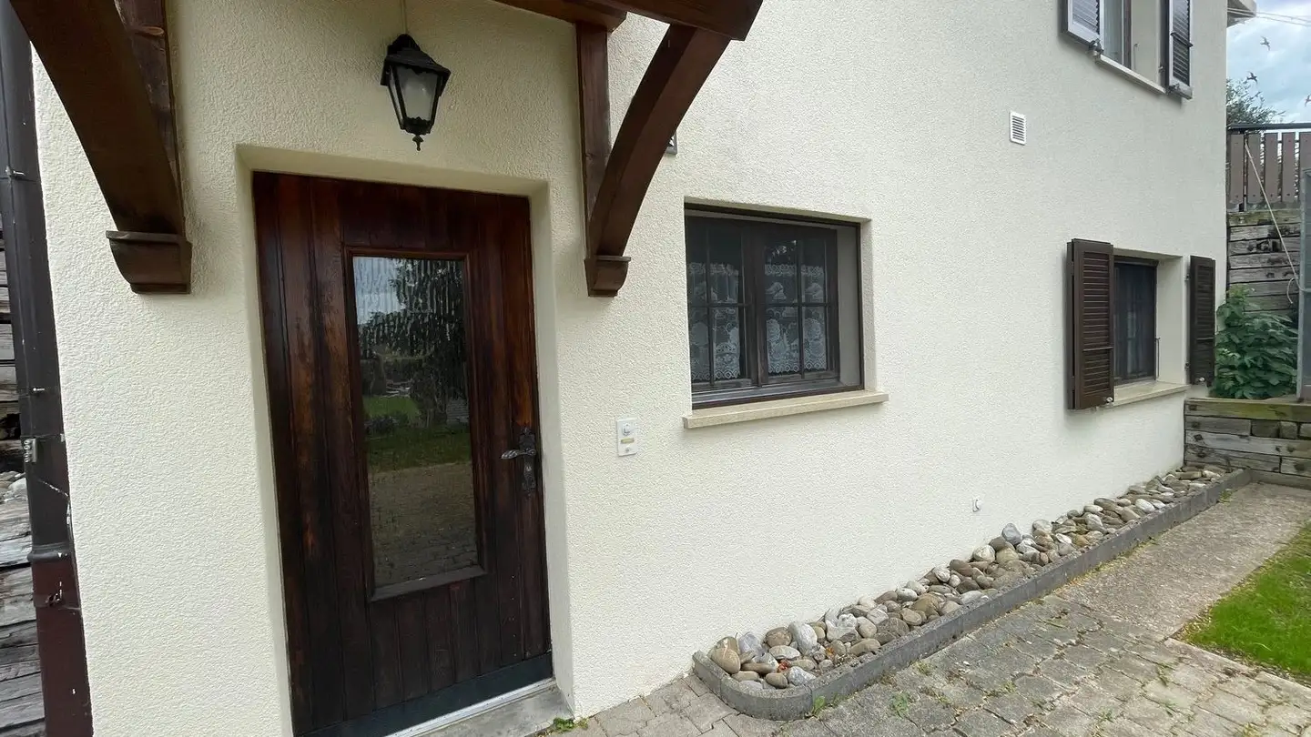 Studio à louer - Flüeli 18, 1736 St. Silvester