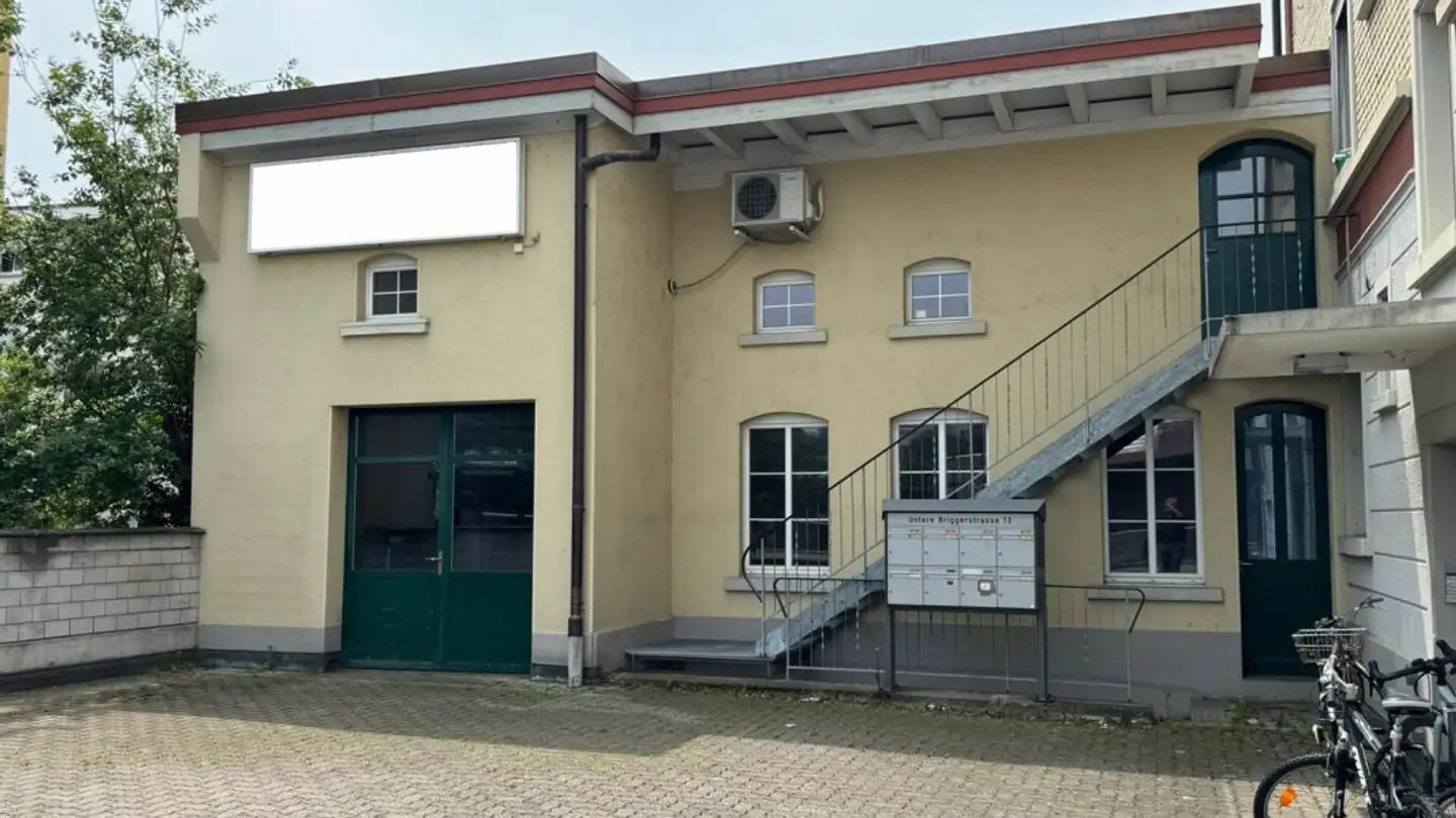 Commercial à louer - Untere Briggerstrasse 13, 8406 Winterthur