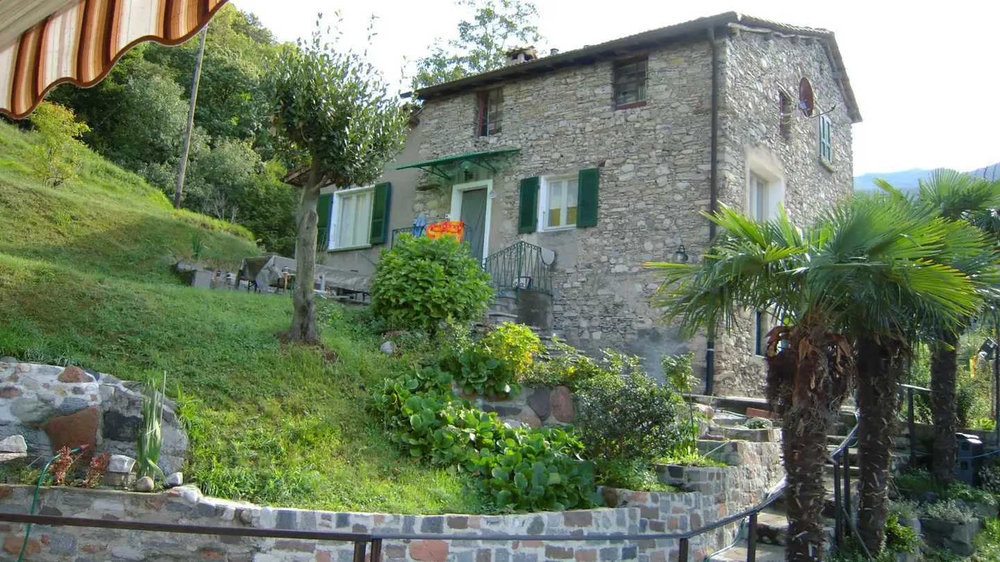 Einfamilienhaus kaufen - Stráda Da Valmára 33, 6822 Arogno