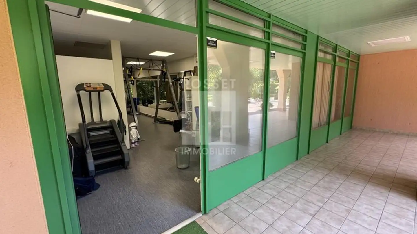 Magasin à louer - Route De Frontenex 108, 1208 Genève