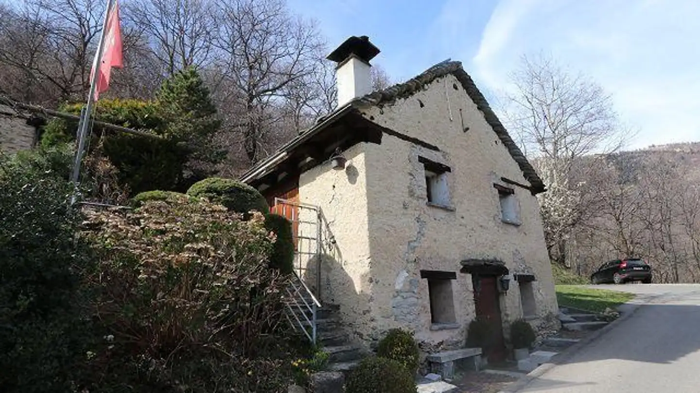 Maison individuelle à vendre - 6723 Castro