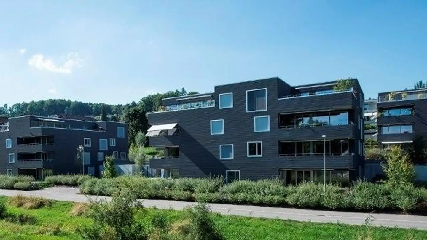 Place de parking souterraine à louer - Widlerstrasse 1, 5022 Rombach