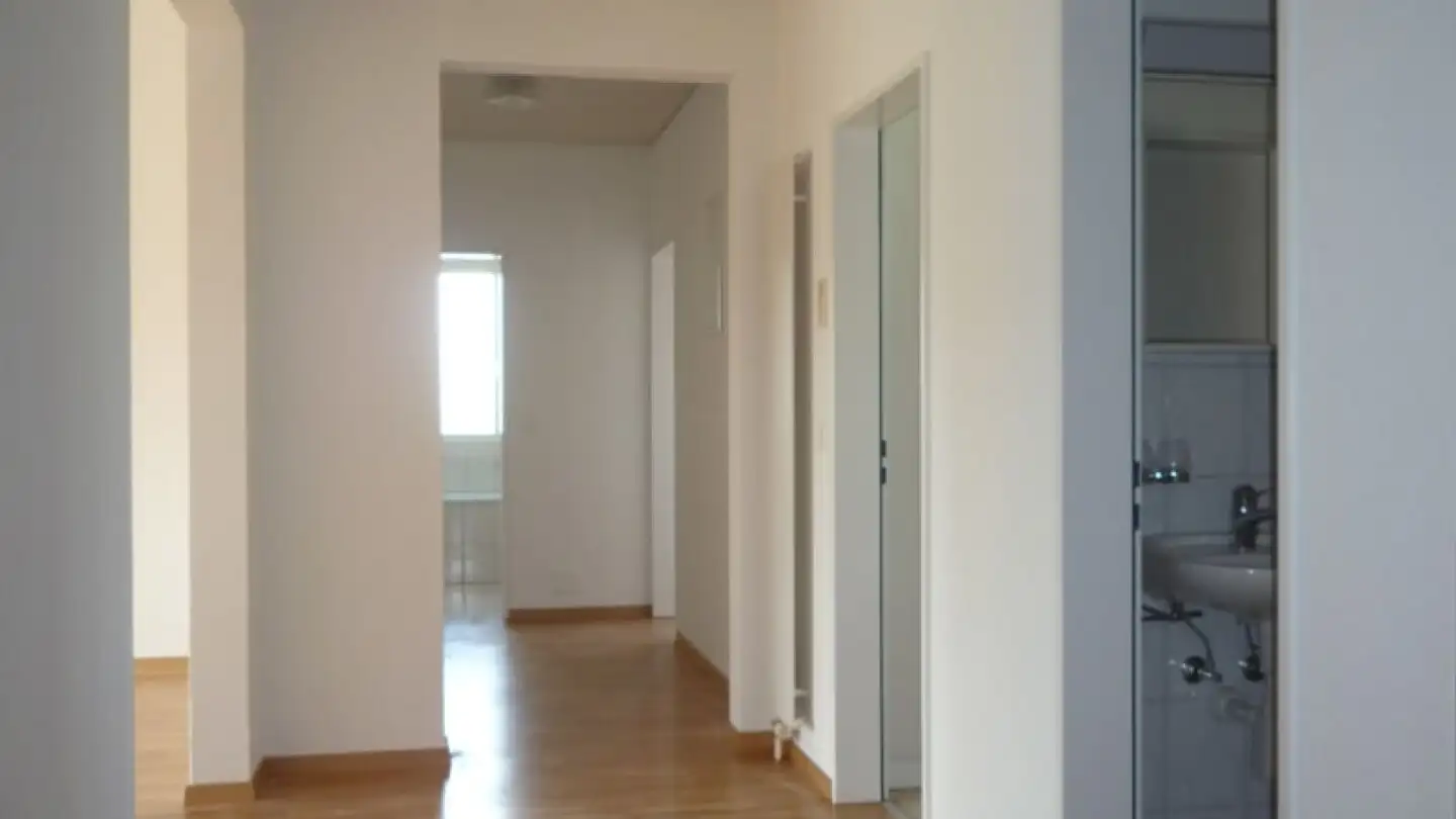 Apartment for rent - Seewadelstrasse, 8444 Henggart - Photo 4