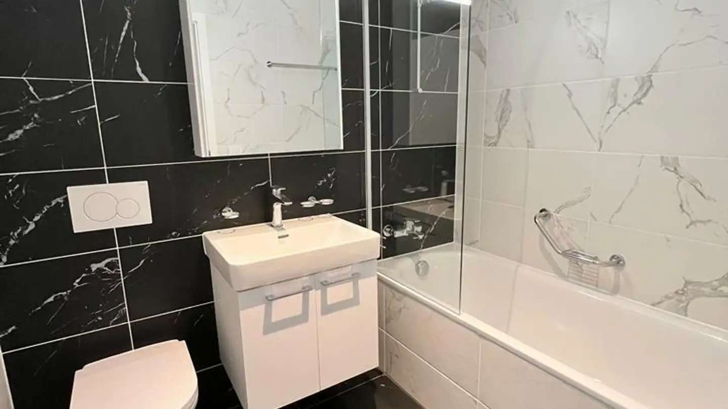 Appartement à louer - Rue Auguste-Quiquerez, 2800 Delémont - Photo 4