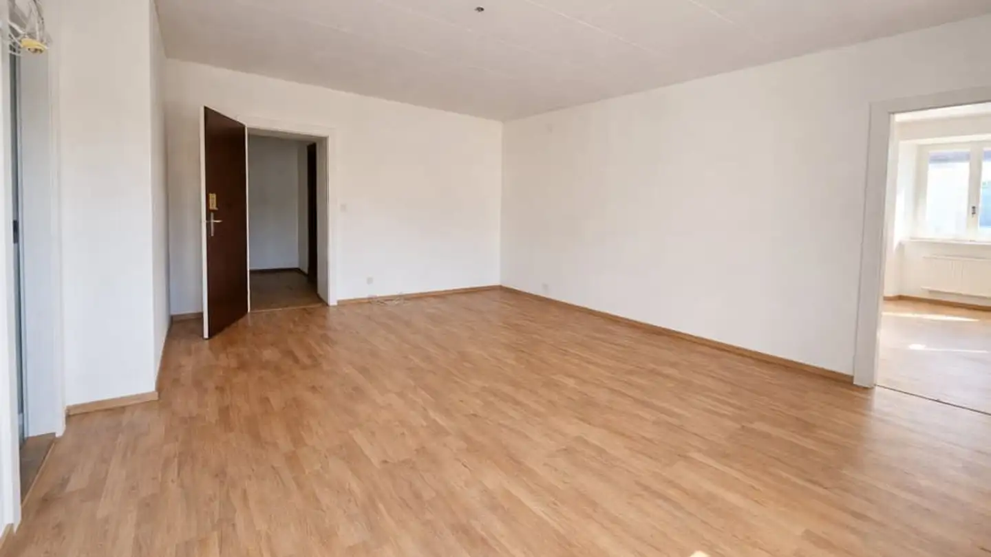 Apartment for rent - Rue De L'hôtel-De-Ville 6, 2300 La Chaux-de-Fonds - Photo 3