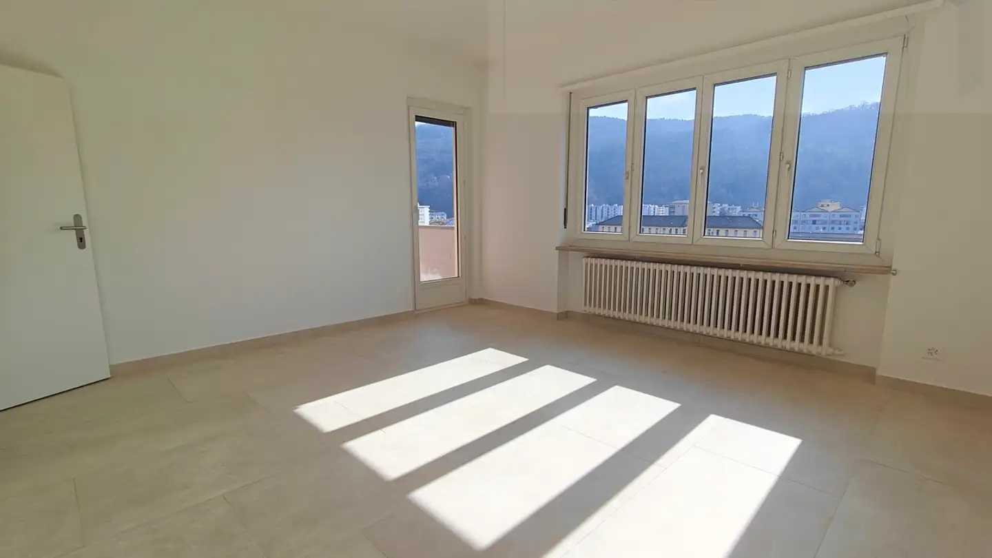 Wohnung mieten - Via Enrico Pestalozzi 10, 6830 Chiasso - Foto 3