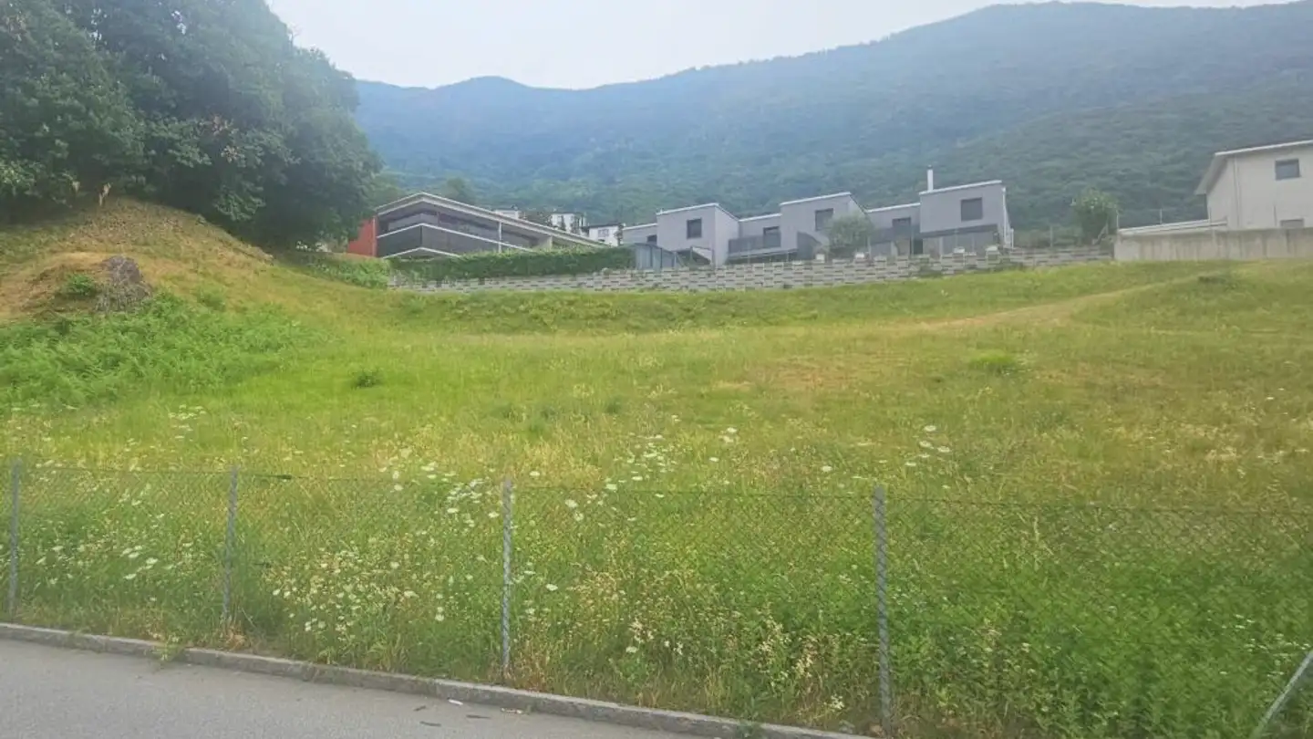 Terrain constructible à vendre - 6592 S. Antonino - Photo 2