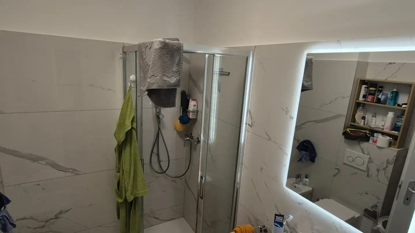 Apartment for rent - Viale Alessandro Volta 4a, 6830 Chiasso - Photo 2