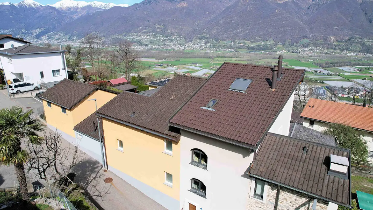 Casa bifamiliare in vendita - Via San Leonardo, 6599 Robasacco - Foto 4