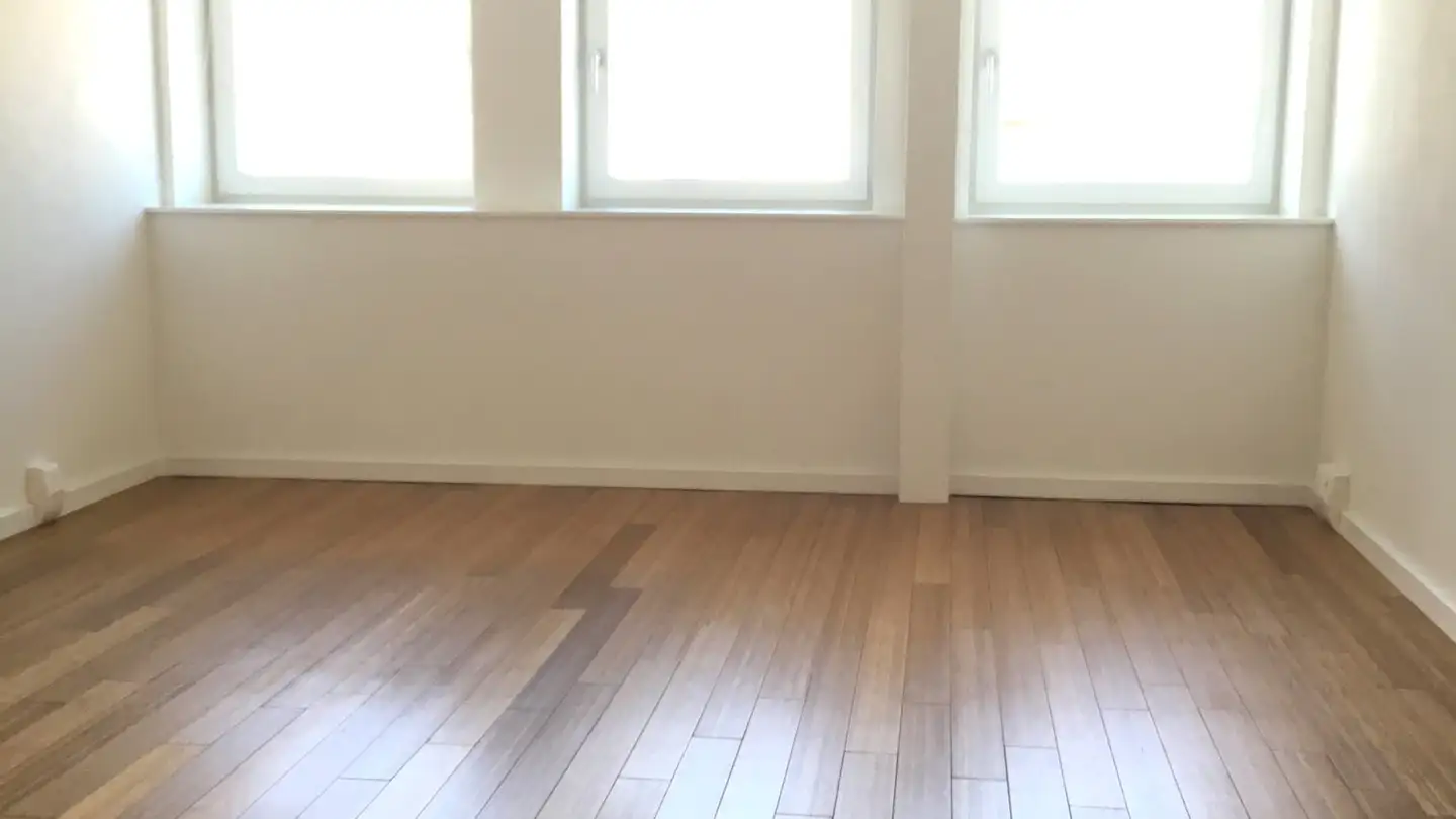 Wohnung mieten - Rue Karl-Neuhaus / Karl-Neuhaus-Strasse 40, 2502 Biel/Bienne - Foto 4