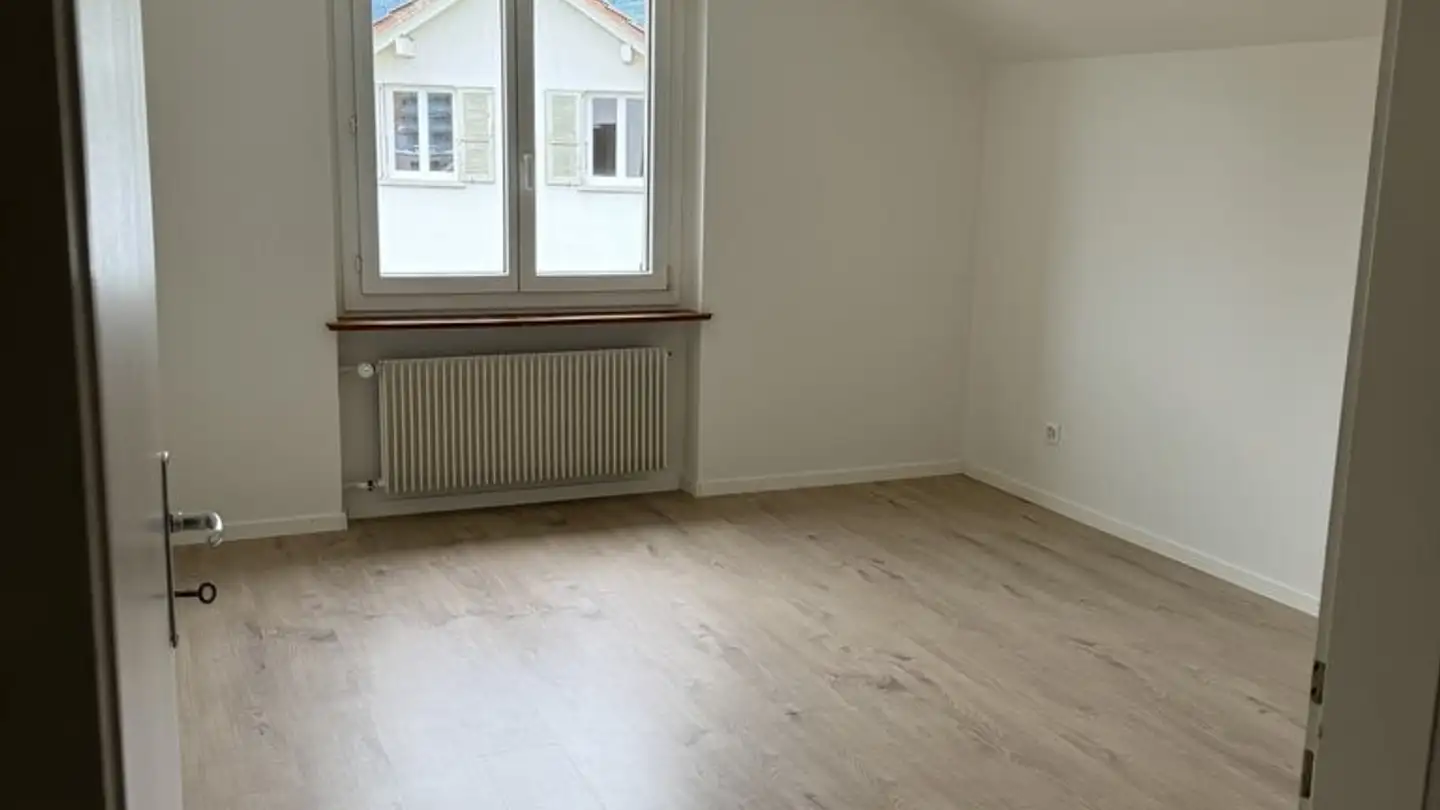 Apartment for rent - Chemin Emile-Ganguillet / Emile-Ganguillet-Weg 20, 2503 Biel/Bienne - Photo 3
