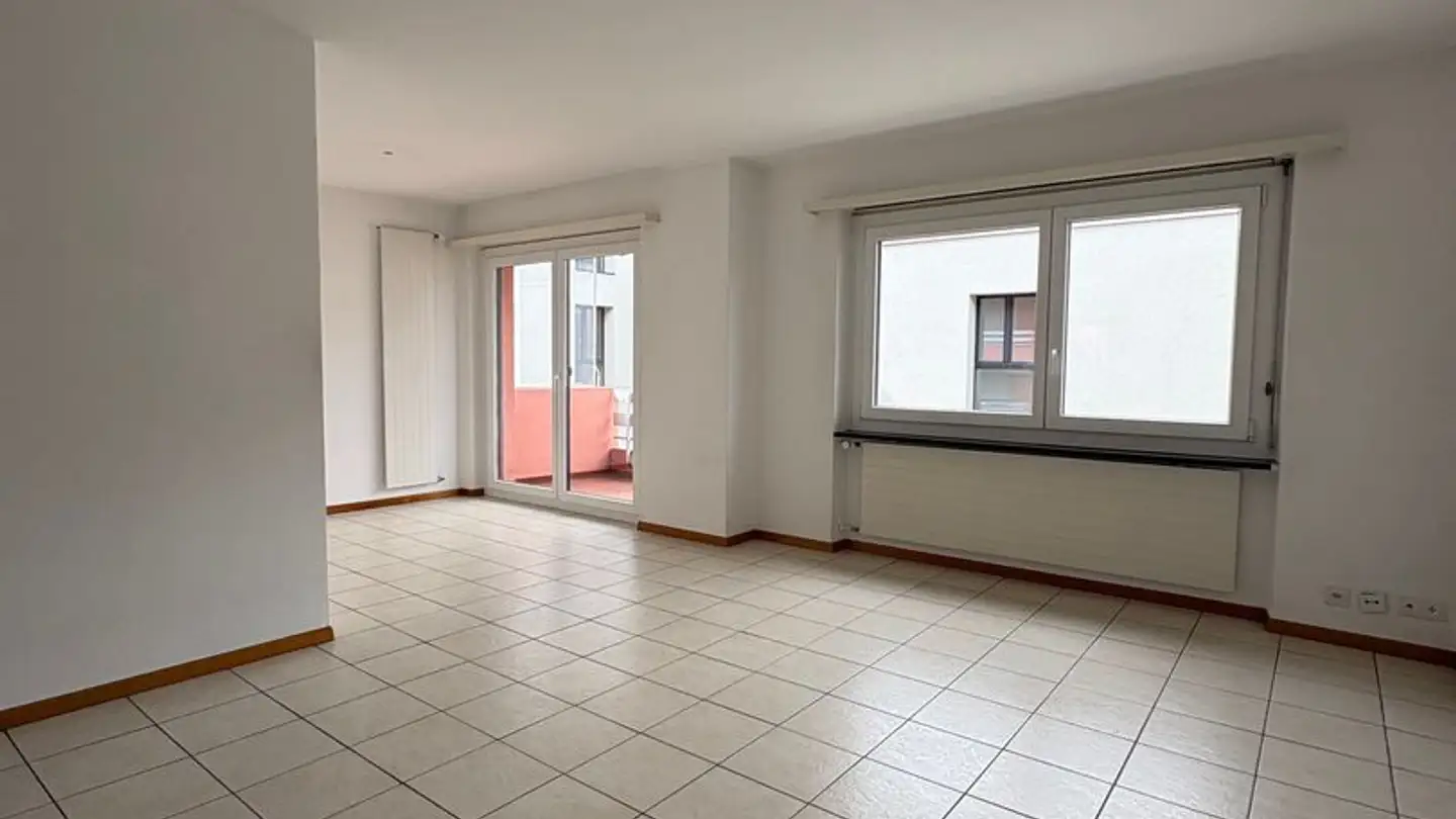 Appartement à louer - Viale Moesa 56, 6517 Arbedo