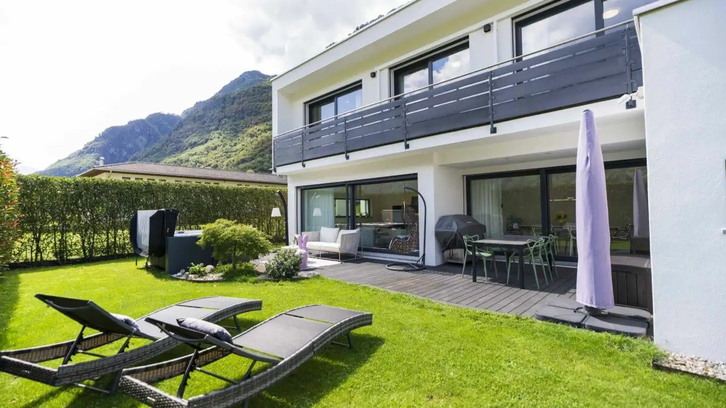 Single house for sale - 6526 Prosito