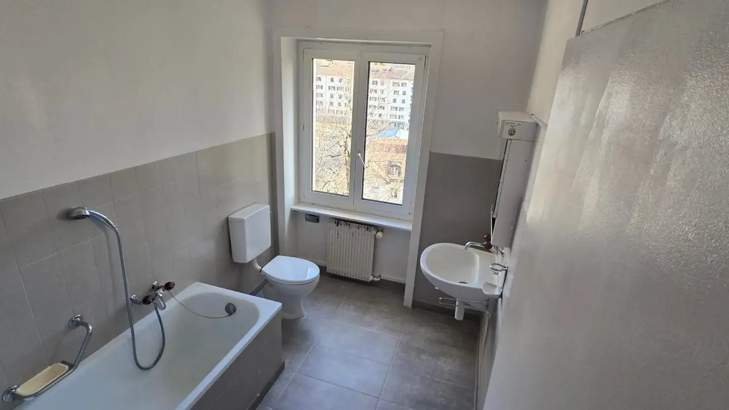 Wohnung mieten - Rue Georges-Perrenoud 11, 2400 Le Locle - Foto 4