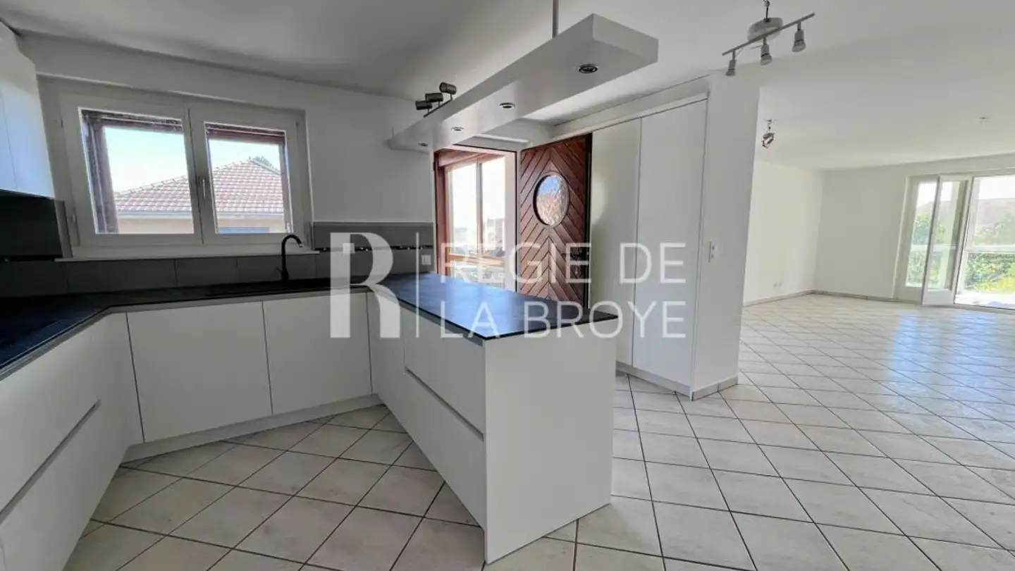 Apartment for rent - Route D'estavayer 14, 1537 Champtauroz - Photo 2